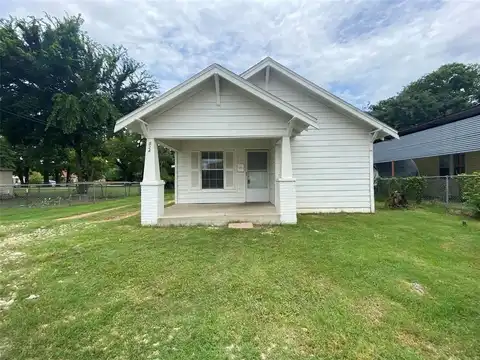 824 Karnes Street, Fort Worth, TX 76111