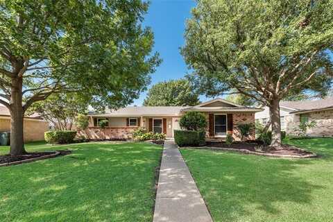 4925 Pinehurst Drive, Garland, TX 75043