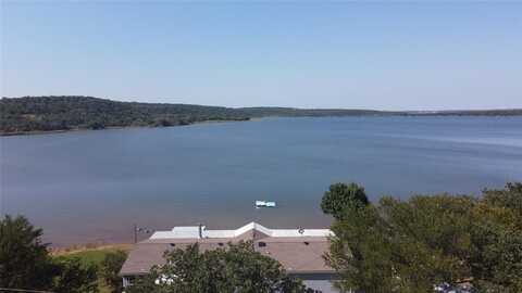 140 Meadow Pond Court, Runaway Bay, TX 76426