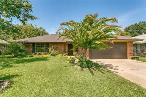1831 Cimarron Trail, Grapevine, TX 76051