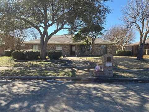 2004 Cherbourg Drive, Plano, TX 75075