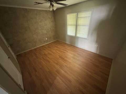 4413 Concord Road, Bellmead, TX 76705