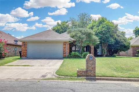 1813 Dorchester Street, Fort Worth, TX 76134