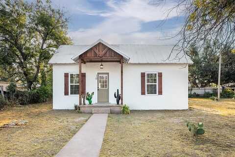 10 Forest Street, Eden, TX 76837