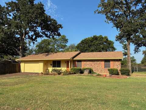 753 Stardust Lane, Fairfield, TX 75840