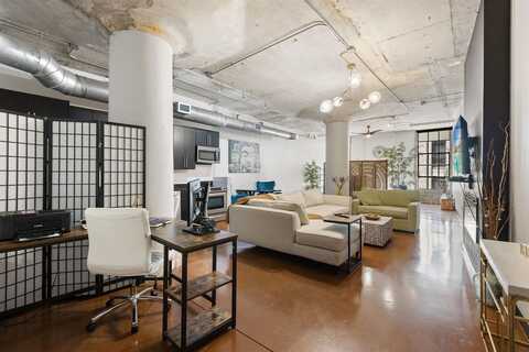 1122 Jackson Street, Dallas, TX 75202