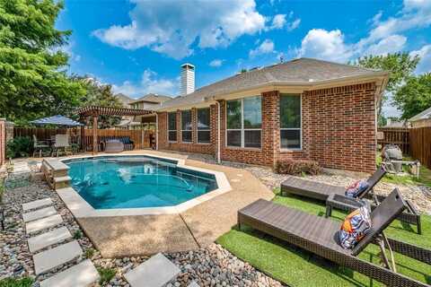 6869 Shoreview Drive, Grand Prairie, TX 75054