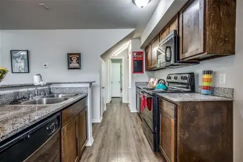 9837 Walnut Street, Dallas, TX 75243