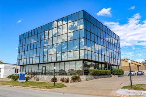6750 Locke Avenue, Fort Worth, TX 76116