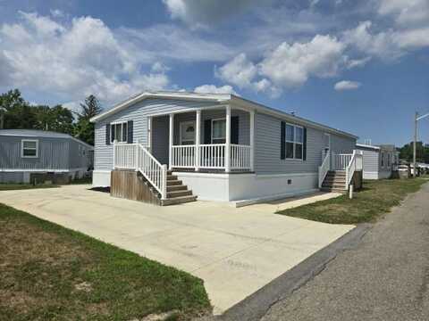 1411 Center Dr, Alden, NY 14004