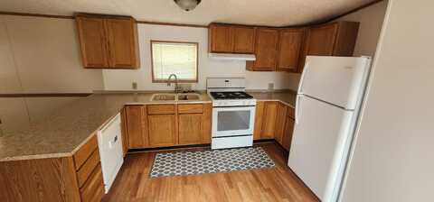 11330 Greenfield, Galesburg, MI 49053