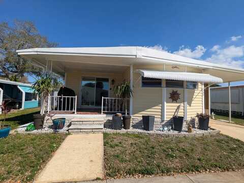 601 Starkey Rd, Largo, FL 33771