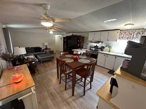7865 W. HWY 40, Ocala, FL 34482