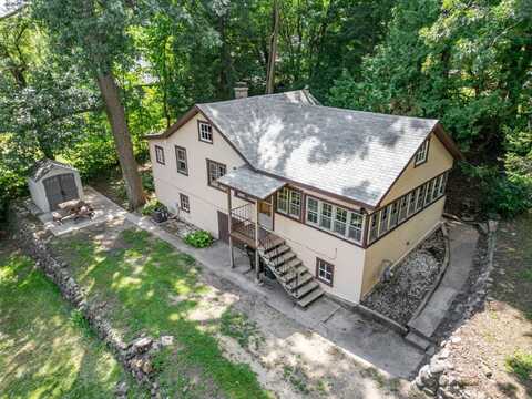 1750 E Rd 2, Edgerton, WI 53534