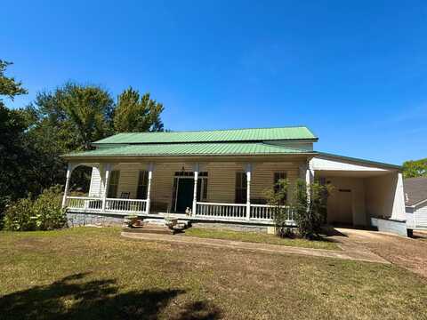 201 West Jackson Street, Carrollton, MS 38917