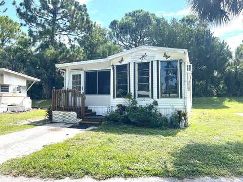 10521 Scenic Drive, Port Richey, FL 34668