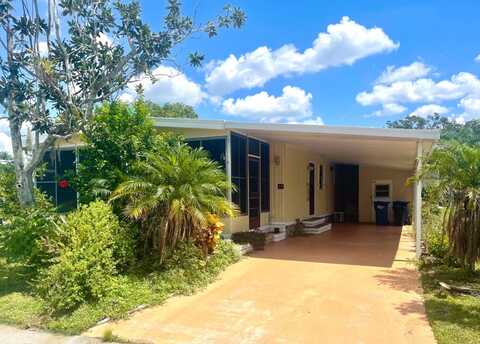 44 Colony Drive North, Ellenton, FL 34222