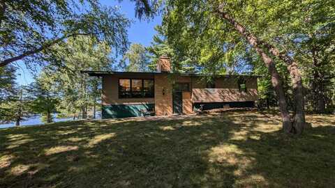 7427N Fisher Lake Road East, Mercer, WI 54547