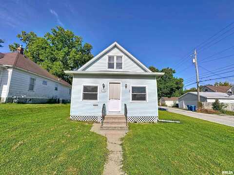 118 7TH Street, Silvis, IL 61282