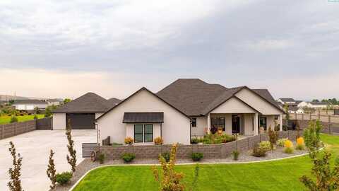87626 E Calico Rd, Kennewick, WA 99338