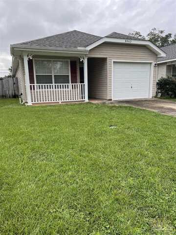 8062 Heirloom Dr, Pensacola, FL 32514