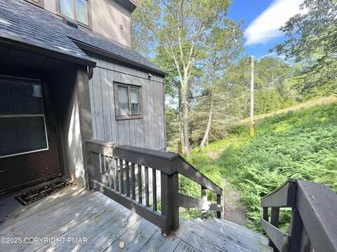 186 Sunbird Way Way, Tannersville, PA 18372