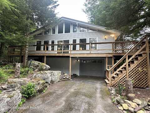 6193 Colonial Lane, Tobyhanna, PA 18466