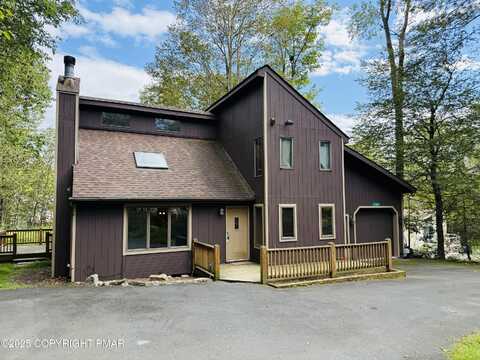 7165 Susquehanna Drive, Tobyhanna, PA 18466