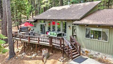811 Lake Ridge Road, Lake Almanor, CA 96137
