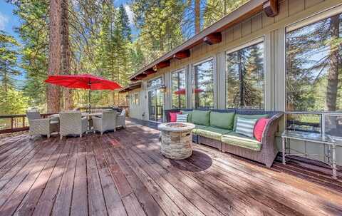 811 Lake Ridge Road, Lake Almanor, CA 96137