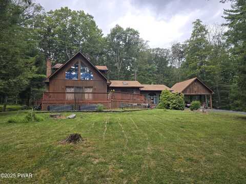 143 Foxcroft Drive, Milford, PA 18337
