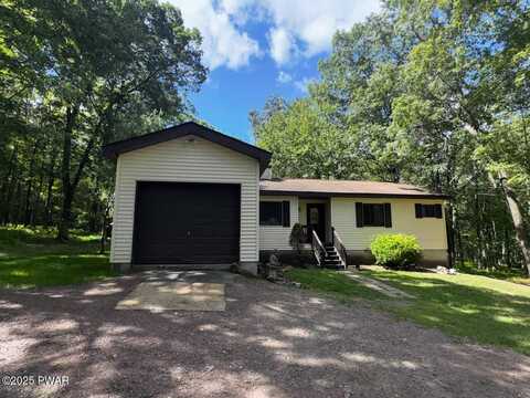 214 Lower Lakeview Drive, Hawley, PA 18428