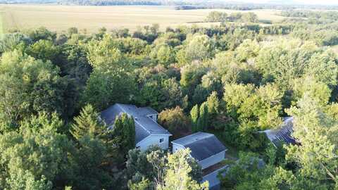 8384 N Broadway, APPLE RIVER, IL 61001