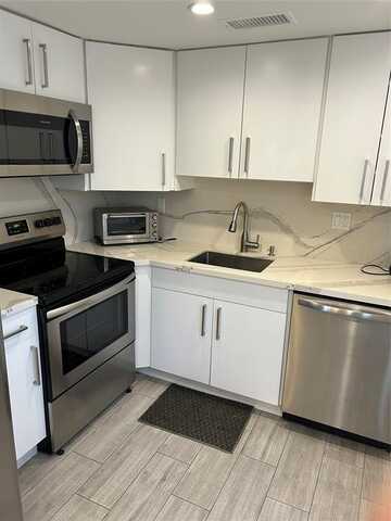 467 Capri J, Delray Beach, FL 33484