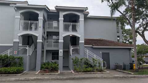 150 NW 96th Ave, Pembroke Pines, FL 33024