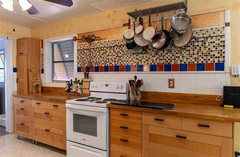 2048 SW 28th Terrace, Fort Lauderdale, FL 33312
