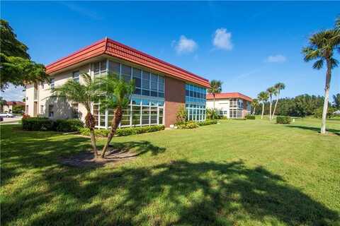 35 Pine Arbor Lane unit: 202, Vero Beach, FL 32962
