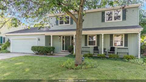 63 S MEADOWS Drive, APPLETON, WI 54915