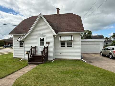 63 9TH Street, CLINTONVILLE, WI 54929