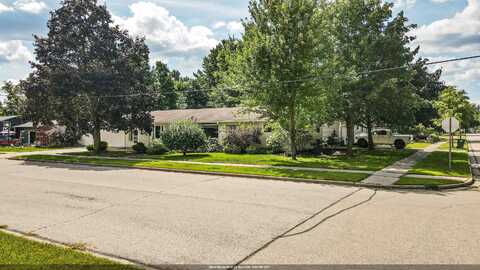 1006 9TH Street, WAUPACA, WI 54981