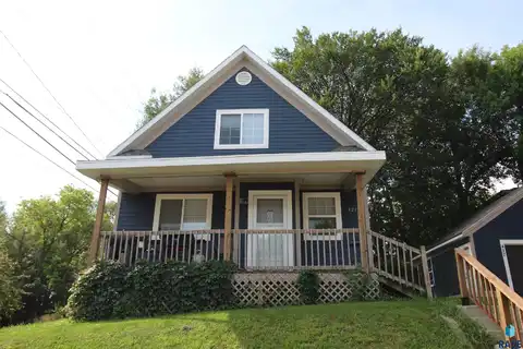 427 W 7th St, Sioux Falls, SD 57104