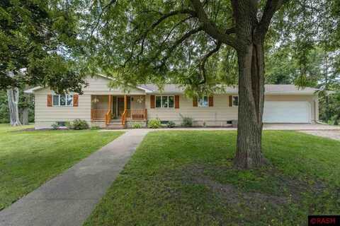 13215 110th Street, Hanska, MN 56041