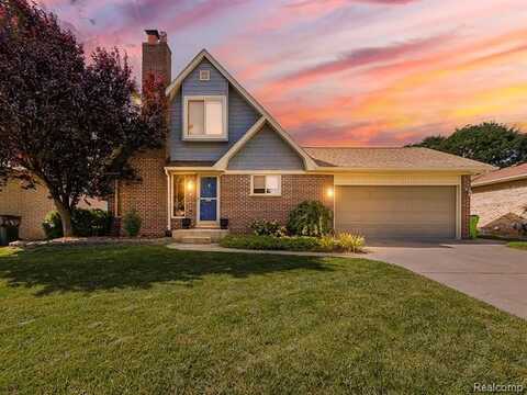 19892 Towner Drive, Clinton Township, MI 48038
