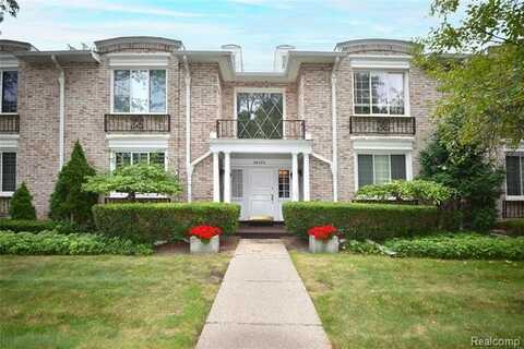 40740 Woodward Avenue, Bloomfield Hills, MI 48304
