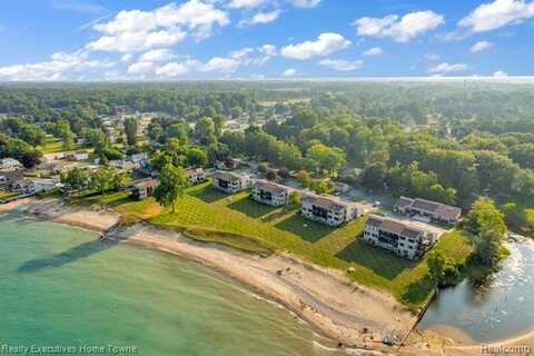 7214 2nd Street, Burtchville, MI 48059