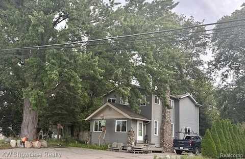 4882 Elizabeth Lake Road, Waterford, MI 48327