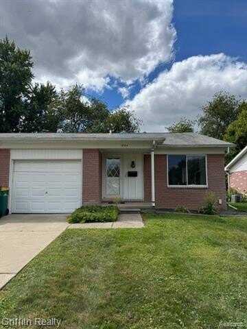 1044 Maurice Drive, Brighton, MI 48116