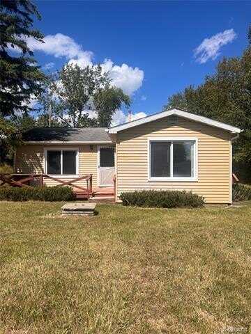 3567 Coveview Drive, Lupton, MI 48635