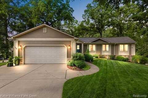 330 Hill Street, Lake Orion, MI 48362