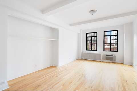 320 East 42nd Street, New York, NY 10017